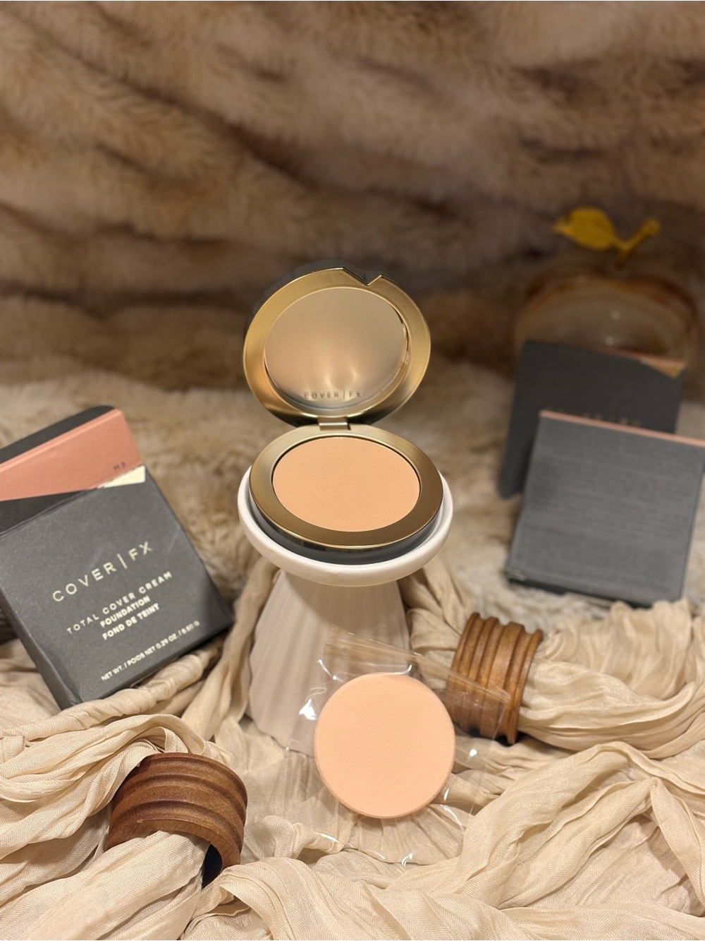 COVER FX Total Cover Cream Foundation - Warm Beige Cream